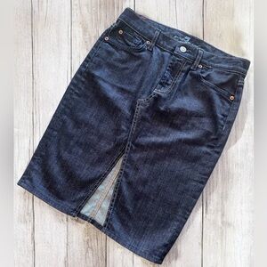 7 For All Mankind Dark Wash Blue Jean Skirt Sz 26 Front Slit Cotton/Elastane
